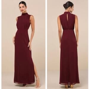 Stunning Lulus Plum Chiffon Mock Neck Sleeveless Dress
